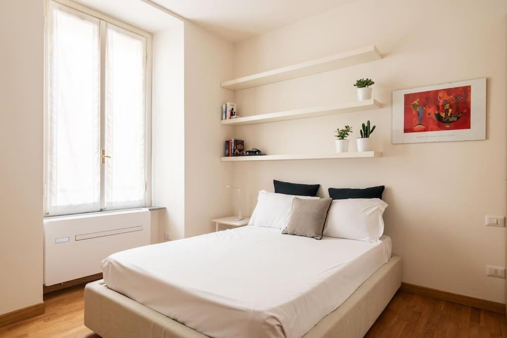Studio Apartment Brera Milano Exteriör bild