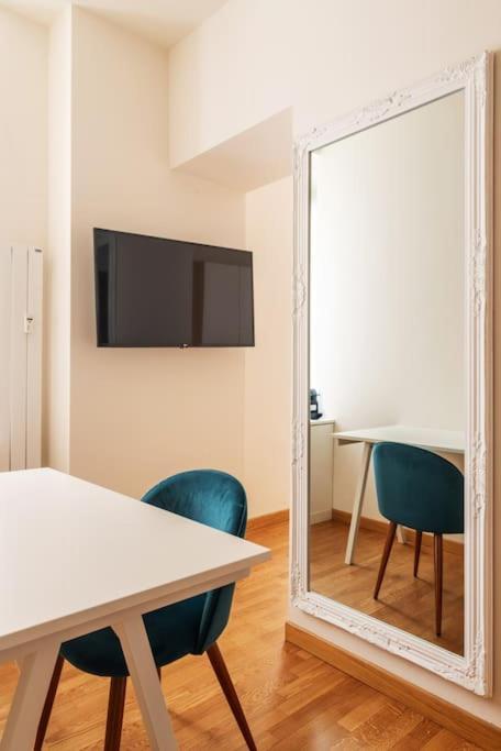 Studio Apartment Brera Milano Exteriör bild